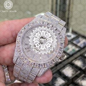 Reloj de Lujo para Mujer Charm Jewells, Caja Tonneau de Acero Inoxidable de 40 mm, Bisel con Diamantes, Cierre Plegable de Cuarzo Analógico - Product Image 3
