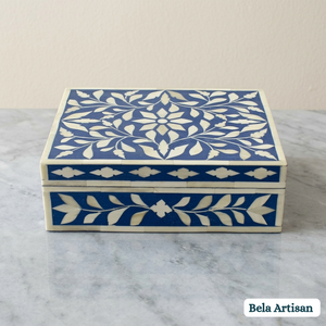 Caja de Recuerdos Artesanal con Incrustaciones de Hueso Azul, Diseño Floral, Organizador Decorativo para Joyas y Recuerdos, para Baño o Sala de Estar - Product Image 1