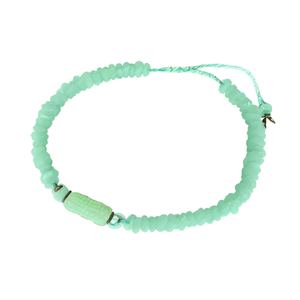 Pulsera de Cristal Curativo de Aventurina Verde Natural con Cuentas - Amuleto de la Suerte Hecho a Mano - Product Image 3