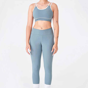 Ensemble de yoga 2 pièces : Legging imprimé respirant à taille haute, sans bretelles, col rond, sans couture, extensible, pour le sport, et crop top - Product Image 2