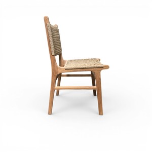 Silla de comedor escandinava de madera maciza de teca con acabado natural, asiento de ratán tejido, silla de madera minimalista para restaurante y comedor. - Product Image 3
