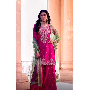 Conjunto Elegante de Talla XL con Top y Pantalón para Fiesta con Dupatta - Product Image 2