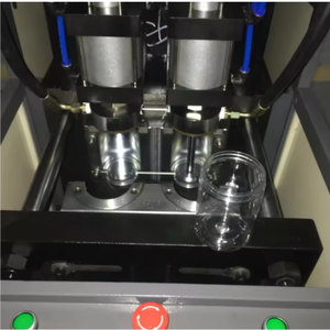 Machine manuelle de soufflage de bouteilles PET à 2 cavités pour la fabrication de bouteilles en plastique PET - Product Image 2