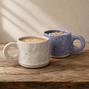 Los paredes de cerámica gruesa ofrecen una sensación sólida y ayudan a mantener las bebidas calientes por más tiempo. - Product Image 4