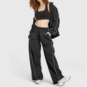 Nuevo Conjunto Deportivo de Invierno para Mujer, Chaqueta Cortavientos Negra Personalizada con Ribete Blanco, Transpirable, de Secado Rápido, 100% Poliéster, para Gimnasio, Fitness y Jogging - Product Image 1