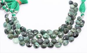 Cuentas de esmeralda natural facetadas en forma de corazón de 10-11 mm, cuentas de piedras preciosas de esmeralda de 8 pulgadas, cuentas de esmeralda sueltas en forma de corazón para joyería - Product Image 2