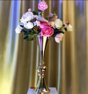 Newest Design Glam Brass Tabletop <b>Vase</b> Set Wedding Decor High Quality Metal Flower <b>Vase</b> <b>Gold</b> Finish - Product Image 5