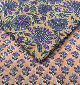Tela de algodón estampada a mano con motivos florales, elegante, ecológica, reutilizable, personalizada, proveedor de tela estampada a mano para pedidos al por mayor. - Product Image 1