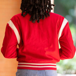 Chaqueta Varsity Acolchada Holgada de Lana 100% de Alta Calidad para Invierno, con Cuello Alto de Piel de Oveja, Estilo Casual Urbano para Mujer - Product Image 3