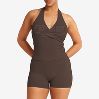 Ensemble 2 pièces pour femme : Body de yoga à col rond couleur unie et short taille mi-haute, respirant, séchage rapide, écoresponsable, Spandex/Nylon