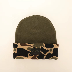 Gorros de Invierno Personalizados al por Mayor de Alta Calidad, Unisex, de Acrílico, con Diseño de Calavera, Etiqueta Tejida, Gorras de Punto, Gorro de Esquí, Bordado - Product Image 2