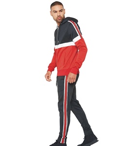 New Arrival Wholesale High Quality Half Zipper Custom Soccer Sportswear Men Winter Training <b>Tracksuits</b> Set - Product Image 1