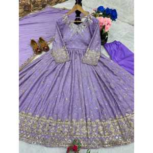 Robes de bal de créateur Robe de soirée élégante avec Dupatta et pendentif pour les occasions spéciales - Product Image 6