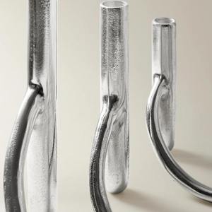 Candelabro Moderno de Metal Plateado con Múltiples Brazos, Portavelas Cónicos de 6 Luces, Centro de Mesa Abstracto Curvo para Decoración de Mesa de Boda de Lujo - Product Image 6