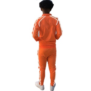 Conjunto Deportivo de Poliéster Transpirable de Invierno de Alta Calidad al por Mayor, Chándal Informal para Hombre y Jóvenes con Pantalones Deportivos a Precio Económico - Product Image 2