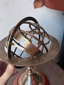 Sphère armillaire en laiton antique, globe céleste personnalisé, globe astronomique fait main avec base en bois, pour bureau de direction - Product Image 3