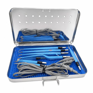 Pinces bipolaires électrochirurgicales européennes, kit chirurgical orthopédique en acier inoxydable réutilisable de 9 pièces + câble - Surginexa SR-OP-2198 - Product Image 3