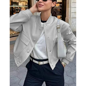 Chaqueta Varsity Corta para Mujer, Proveedor de Chaquetas Bomber Premium en Alibaba USA - Product Image 4
