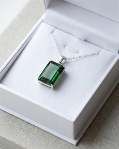 <b>Emerald</b> Cut Green Quartz <b>Pendant</b> Necklace Minimalist Spiritual Energy Jewelry Elegant Gemstone Gift for Women - Product Image 1