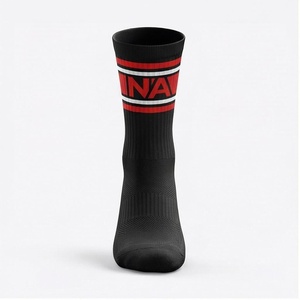 Chaussettes de sport noires, rouges et blanches à motif lettres, respirantes, pour adultes, saison estivale - Product Image 1