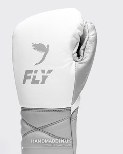 Gants de boxe à lacets en cuir de vachette véritable de haute qualité, imperméables et légers pour l'entraînement en extérieur - Product Image 3