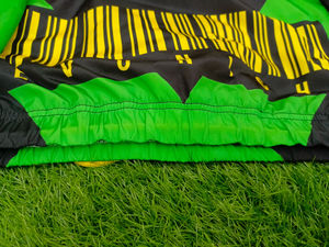 Ensemble de survêtement deux pièces pour homme personnalisé : short et veste de jogging, coupe-vent en polyester avec fermeture éclair - Product Image 4