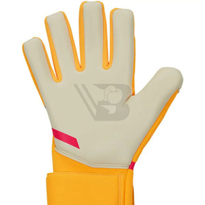 Wholesale Latex Goalkeeper Soccer Gloves Wrap Wrist Strap Durable Breathable Goalkeeper Soccer Gloves - Product Image 3