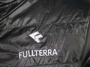 Chaqueta de nailon con bordado personalizado, hilos más finos - Product Image 3