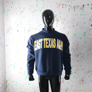 Sudadera de Cuello Redondo East Texas A&M, Azul Marino, Corte Regular, Unisex, Informal, 100% Algodón, Estampado Frontal CLUSH SPORTS - Product Image 3