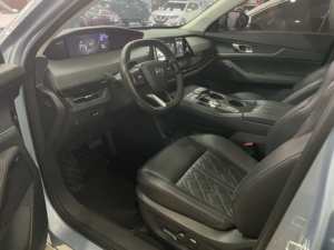 Venta Especial: SUV Usado, Autos a Gasolina de Alta Calidad, Cinco Puertas y Cinco Asientos - Product Image 4