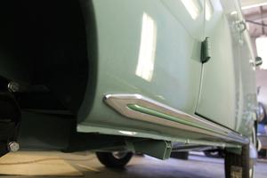 Lis Trim Deluxe Rocker Sill Kompatibel dengan VW Type 2 Bus Splitscreen 1955-1967 Aluminium dengan Finishing Poles Sepenuhnya - Product Image 5