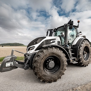 Tracteur agricole diesel Valtra 80 CV robuste avec moteur, boîte de vitesses, pompe et roulements avancés pour une utilisation fiable sur le terrain - Product Image 6