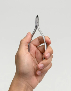 D-01 Alicates para Cutículas de Manicura con Acabado Espejo, Mango Semicurvo, 2 Filos, Alicates para Cortar Cutículas de Uñas, Alicates para Uñas Afilados y Duraderos - Product Image 3