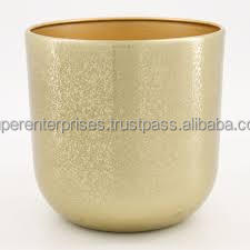 Jardinière en métal finition martelée en laiton antique avec un design classique pour un intérieur de maison élégant forme et taille personnalisées à bas prix - Product Image 2