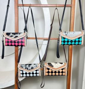 กระเป๋าคลัทช์แบบตะวันตกสำหรับผู้หญิงหนังวัวลายกระดานหมากรุกของแท้สีดำและสีขาวมีสายคล้องข้อมือกระเป๋าใบเล็กสำหรับผู้หญิง - Product Image 5