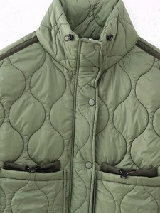 Chaqueta Acolchada sin Mangas para Mujer, Cuello Alto, Cierre de Botones, Verde Sólido, Relleno de Poliéster, para Otoño - Product Image 5