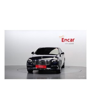 Mercedes-Benz E220d 4MATIC Exclusive Clase E 2023 con 19,928 km, Diésel, Automático, Asientos de Cuero, Cámara Trasera, Volante a la Izquierda - Product Image 3