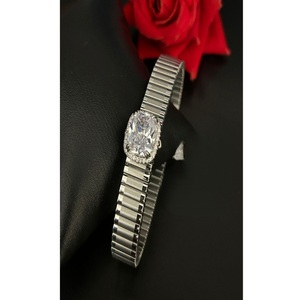 Elegante Brazalete Plateado de Primera Calidad Estilo Reloj para Bodas y Compromisos, Colección de Joyería para Fiestas, para Mujer - Product Image 2