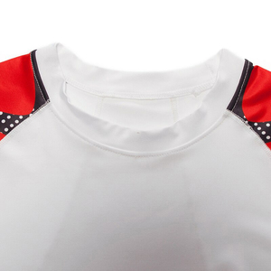 Rashguard MMA personnalisé, design sur mesure, imprimé par sublimation, respirant, séchage rapide, couleur bleu uni, Spandex/Polyester - Product Image 4