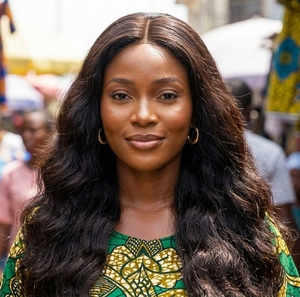 Perruque Lace HD sans colle, qualité supérieure, cheveux vierges, longue et ondulée, pré-épilée, naturelle - Product Image 1