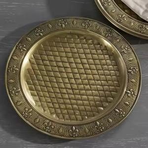 Assiette de Présentation Métallique Haut de Gamme en Acier Inoxydable pour Table de Banquet - Product Image 1