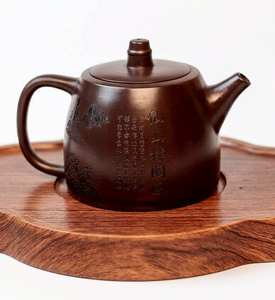 Théière authentique en argile violette Yixing Zisha, faite à la main, design de forme libre, style chinois, pour le thé Oolong et Pu Er - Product Image 5