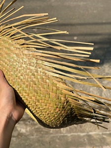 Sombrero de Paja Deshilachado Beachcomber para Disfraces, Sombrero Tradicional Puertorriqueño de Paja Pava, Color Natural, Venta al por Mayor - Product Image 6