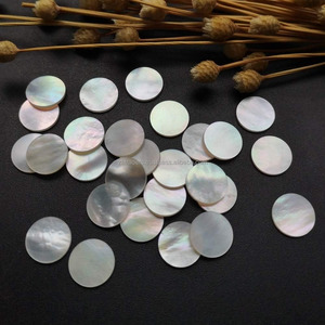 Boutons en nacre blanche à quatre trous, écologiques, à bord fin, très vendus, pour vêtements, logo personnalisable, faits à la main, modernes - Product Image 3