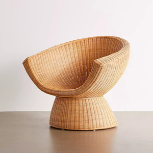 Chaise de méditation au sol en rotin durable pour les activités de yoga, bon prix, personnalisation sur demande - Product Image 1