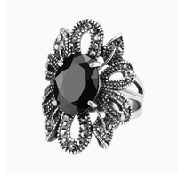 Bague Unisexe YOUKEEN en Argent 925 Plaqué, Style Punk Européen, avec Corail Noir Naturel et Fleur Creuse Incrustée en Résine – Nouveauté Tendance