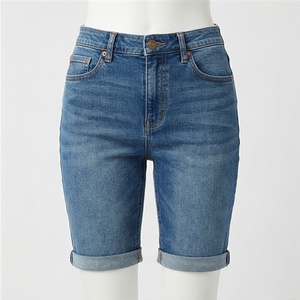 Shorts de Mezclilla para Mujer con Diseño Desgarrado, Personalizados, Sexys, para Uso Diario, Color Personalizado, Transpirables, Ideales para el Verano - Product Image 1