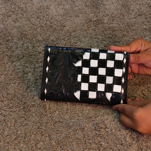 Florals Carved Hand Tooled On 100% Genuine Leather ATM Card Holder Case Square Credit Card Holder Case Cute <b>Small</b> Mini Card Case - Product Image 5