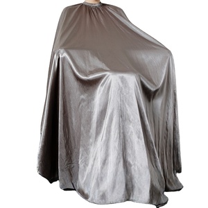 Cape coupe cheveux surdimensionnée - Product Image 1