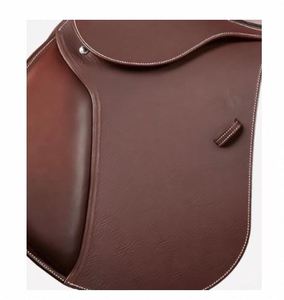 Silla de Montar Inglesa Personalizada para Doma Clásica con Estructura de Plástico, Diseño Cómodo para Entrenamientos y Competiciones al Mejor Precio - Product Image 2